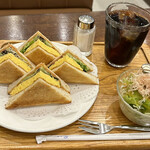 COFFEE HOUSE maki - 