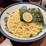 めん徳 二代目 つじ田   - 三河屋製麺の麺