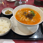 三島亭 - 料理写真:坦々麺