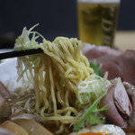 醤油らーめん ピース - 