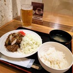 ケンミン食堂 - オリオンビール＆生姜焼き定食 いただきます(^○^)