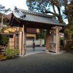 あさば - あさばの 心づかい     美人女将の お見送り