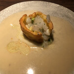 チッチャ - 鹿児島県産ヤガラとアボガドのトルティーノ・白ワインのソース・クミン風味