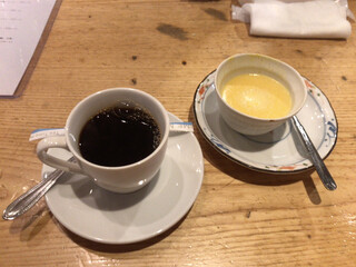 Hana Koushi - コーヒーとデザート付きは嬉しい。かぼちゃのプリンは丁寧でおいしかったです。