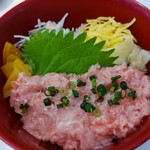 お魚倶楽部 はま - ハーフネギトロ丼です