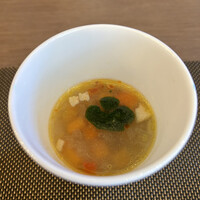 Jose Luis Karuizawa - ひよこ豆の温製スープ