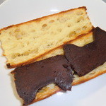 ケンズカフェ東京 - 冷やして薄く切ったヤツを、カリッと焼いたバゲットにサンド～（＾＾）