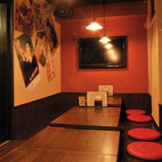 Immerse yourself in nostalgia...A completely private room with a retro Showa era feel