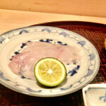 多仁本 - 厚切りの虎河豚はてっさもありですが