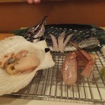 おしどり - 八角、帆立、蟹の刺身。