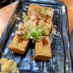 Yakitori Don - ★厚揚げ(350)　こちらもカリリとした揚げ加減が好感。