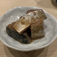 鮨処 つく田 - ごま鯖