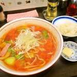 麺と餃子の工房 麺屋食堂 - 