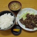 丸三食堂 - 肉炒め・中めし・豚汁