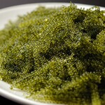 沖縄大衆酒場がきんち - 店内には水槽もご用意しています