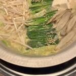 京もつ鍋 亀八 - 