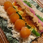 SUSHI MANISHI - 君と鮪を抱きしめたい 