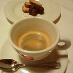 ヴィーノ・デッラ・パーチェ - エスプレッソダブル