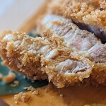 とんかつ紅の豚 - 