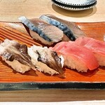 Kiduna Sushi - 中とろ・さば・とり貝