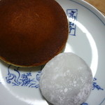 京都宇治 森半 - 今回は抹茶のどら焼きと大福