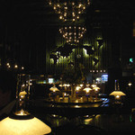 北一ホール - ホールに一歩入ると、そこはランプの灯りだけの幻想的な世界が！！すごくいい雰囲気でしょう～。昼間でもこんな感じなんだよ。
      