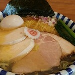 さぬき親鳥中華そば かしわの木 - 全部のせ地鶏の塩らーめん