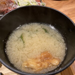 Dousan Sakaba Kitagin - ナメコの味噌汁