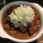 大倉山もつ肉店 - もつ煮込み