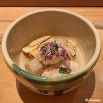 和海味処 いっぷく - 松茸とくもこと小芋の霙酢