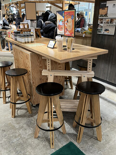 Pie stand BY FREAK'S STORE Karuizawa Purinsushoppingupurazaten