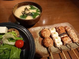 がんだれ - 鶏雑炊と串焼き4本　サラダのお得コース