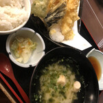 でん助茶屋 - 天ぷらサクサク