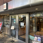 Cafe & Books Bibliotheque - 店頭入口