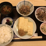 Kyou No Chisou Hannariya - お昼のセット