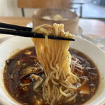 Jin Hoa - 麺リフト