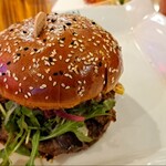 GORDON RAMSAY BURGR - 