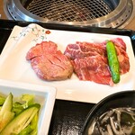 Yakiniku Koshiduka - タン＆ハラミ