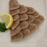 牛たん料理 閣 - 牛たん冷製スライス
      ※画像は二人前