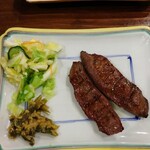 牛たん料理 閣 - たん焼き