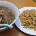 台湾料理 福泰源 - 台湾ラーメン＋炒飯