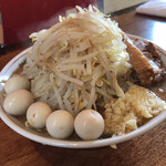 ラーメン二郎 - うずら。