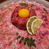 銀座 ちかみつ 並木通り - さんかくばらと内もものユッケ