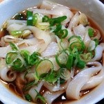 甑暉庵 - カツ丼のミニうどんはきしめん　汁濃く麺はぶよぶよ