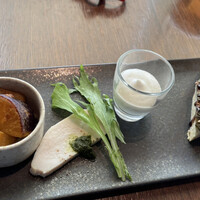 The Living Room with SKY BAR - 