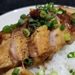 塩そば専門店 桑ばら - 鶏醤油そば改と鶏丼の定食