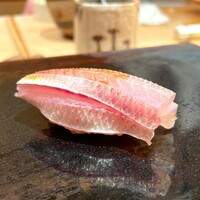 鮨 あらい - 春子鯛 昆布〆