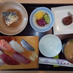 美雪寿司 - 料理写真:すし定食（にぎり）