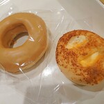 German Bakery - ピーナツリング(259円)ととろけるチーズパン(173円)