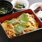 黒豚ロースかつ重